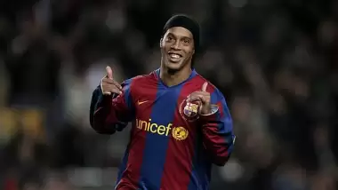 Ronaldinho futbolu bıraktı! Efsane veda ediyor...