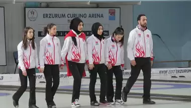 Curlingde tarihi başarı