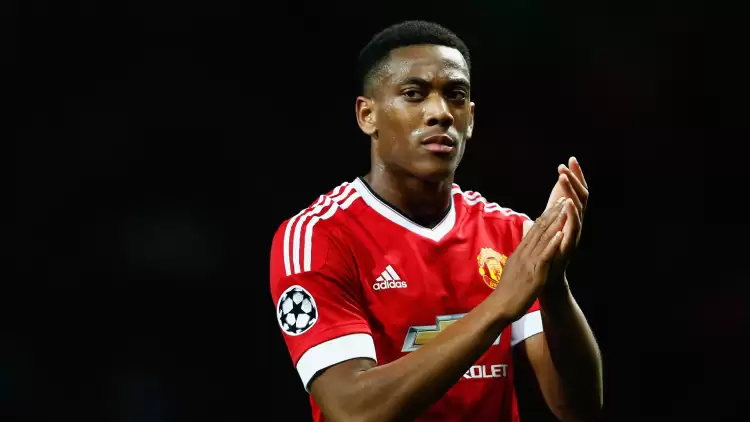 Anthony Martial, saha dışı bir olayla sarsıldı