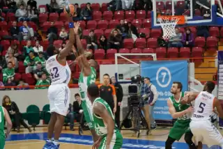 Anadolu Efes seriye bağladı!