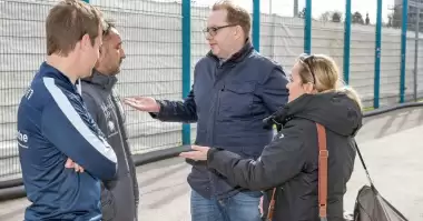 "Senin soruların cevaplandırılmayacak"