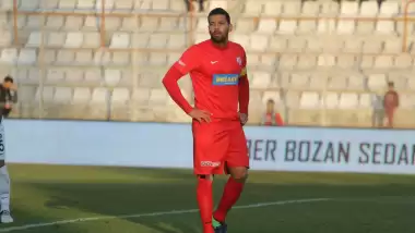 Andre Santos Bolu'da kalıyor!