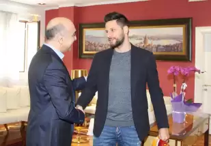 Hakan Balta'dan üçlü savunma açıklaması!