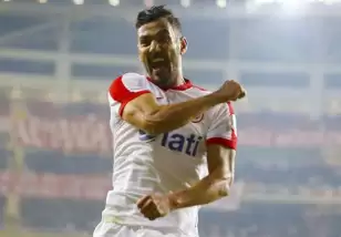 Göztepe, Deniz Kadah'ı transfer etti!