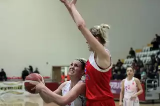 Mersin deplasmanda galip