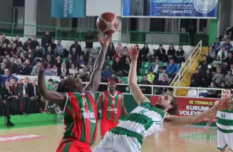 Pınar Karşıyaka tek farkla kazandı!