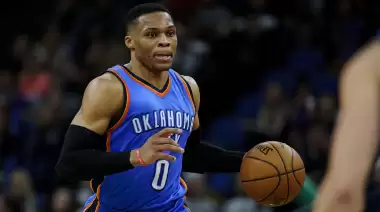 Thunder'da George ve Westbrook ameliyat edildi