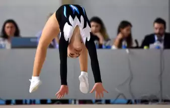 İzmir'deki uluslararası cimnastik turnuvası tamamlandı