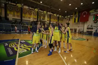 Fenerbahçe avantajı kaptı!