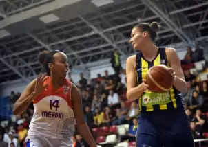 Fenerbahçe yarı finalde!