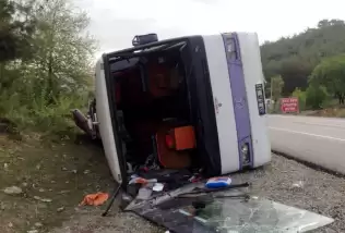 Kaza yapan otobüs sahte plakalı çıktı!