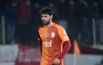 Galatasaray'ın futbolcusu Ahmet Çalık'tan sürpriz transfer