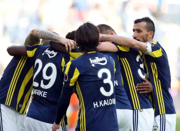 Fenerbahçe'nin derbi 11'i belli oldu!