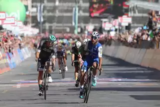 Yine yeniden Gaviria