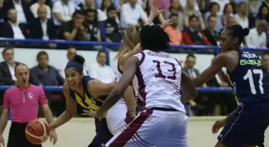 Yakın Doğu şampiyonluk için çıkıyor!