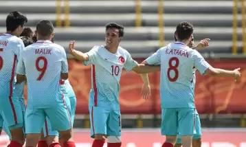 Flaş! Şampiyonada yarı finaldeyiz!