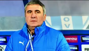 Hagi ilk maçında güldü!