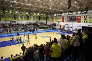 Fenerbahçe'den hakemlere tepki!