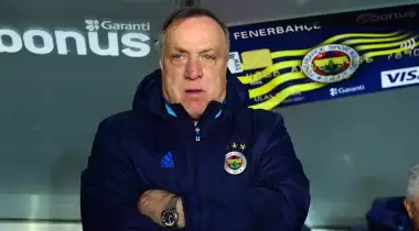 Advocaat'tan Fenerbahçe'ye transfer kıyağı! O isim için devreye girdi...