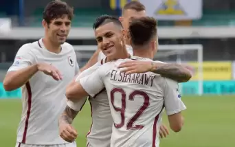 8 gollü maçta gülen Roma!