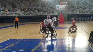 Beşiktaş ilk maçı kazandı