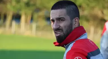 "Arda Turan isimli futbolcuyu..."