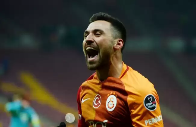 Sinan Gümüş, Galatasaray'da kalacak mı? Kendisi açıkladı...