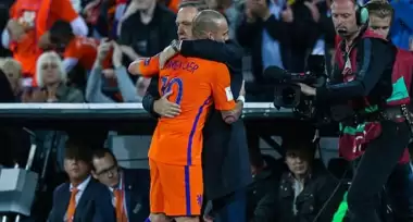 Sneijder'in golü Advocaat'ı duygulandırmış! Maçtan sonra açıkladı...
