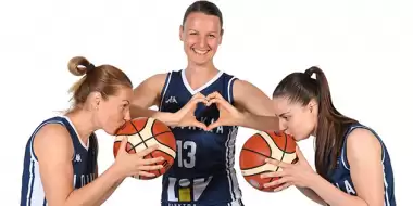 Slovakya, Belarus engelini rahat geçti