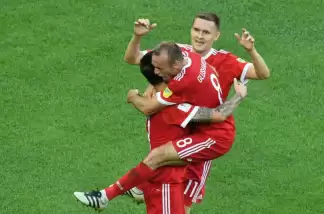 Rusya galibiyetle başladı!