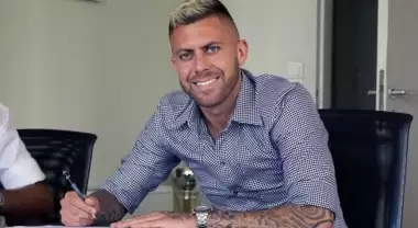 Menez uçaktan mesaj yolladı!