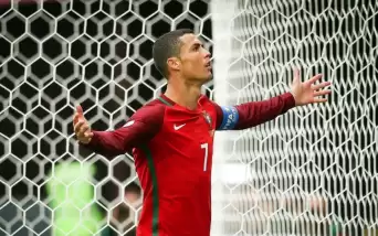 Ronaldo rekor kırdı!