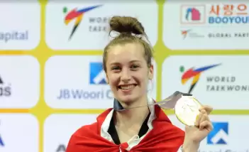 Bakan Kılıç'tan Zeliha'ya tebrik