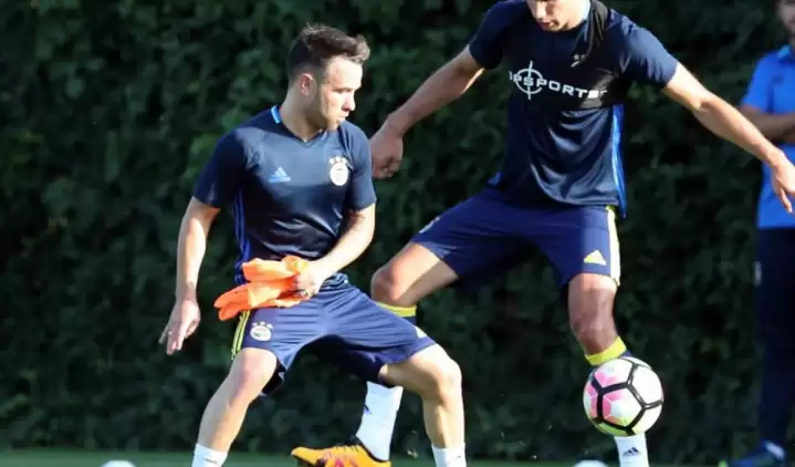 Fenerbahçe idmanında Valbuena şaşkınlığı!