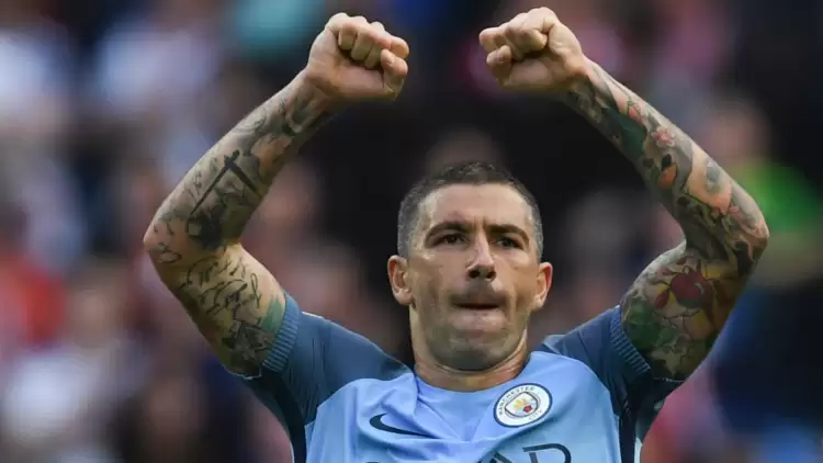 Kolarov'a servet!