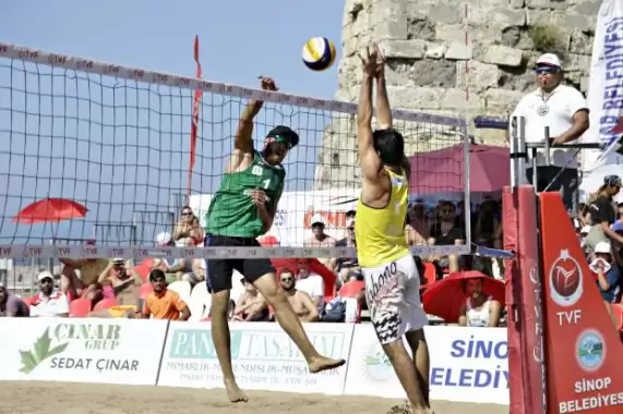 Plaj Voleybolu Kulüpler Ligi final müsabakaları sona erdi