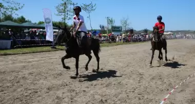 Samsun'da Rahvan At Yarışları