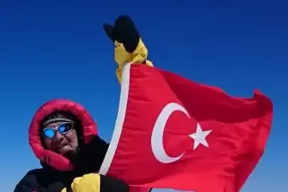Dağcılar 15 Temmuz Demokrasi Şehitleri Tepesi'nde kampa girdi