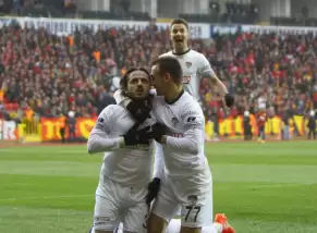 Adı şike ile anılmıştı! Manisaspor'dan flaş karar!