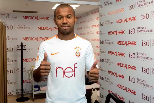 Galatasaray'ın yeni transferi imzayı atıyor!