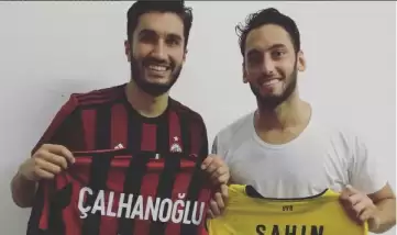 İki milli yıldız Çin'de bir araya geldi!