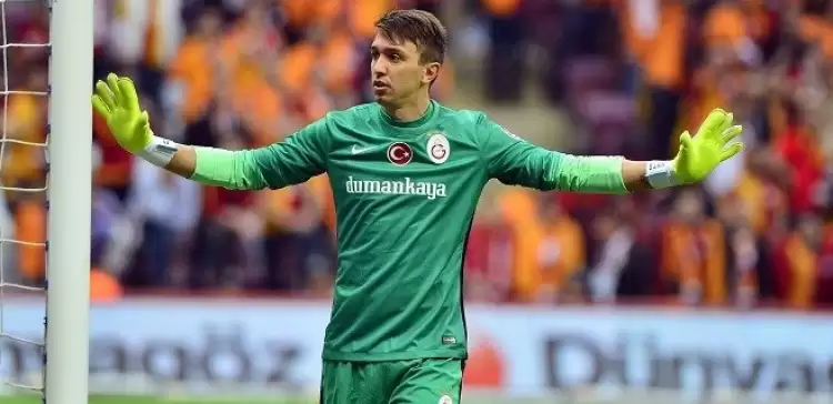 Tarihin en iyisi Muslera