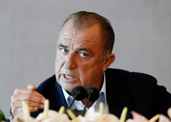 Terim'den olayla ilgili flaş açıklamalar!