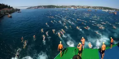 2 bin 200 sporcu yüzme yarışı'nda!