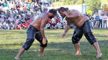 Düzce'de başpehlivan o oldu!