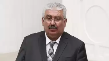 Semih Yalçın'dan sporculara kutlama!