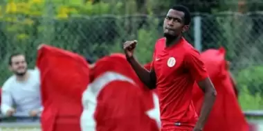 Antalyaspor'un yıldızı Maicon'a iki talip birden!