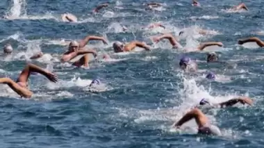 Samsung Boğaziçi Kıtalararası yüzme yarışı 1. oldu!