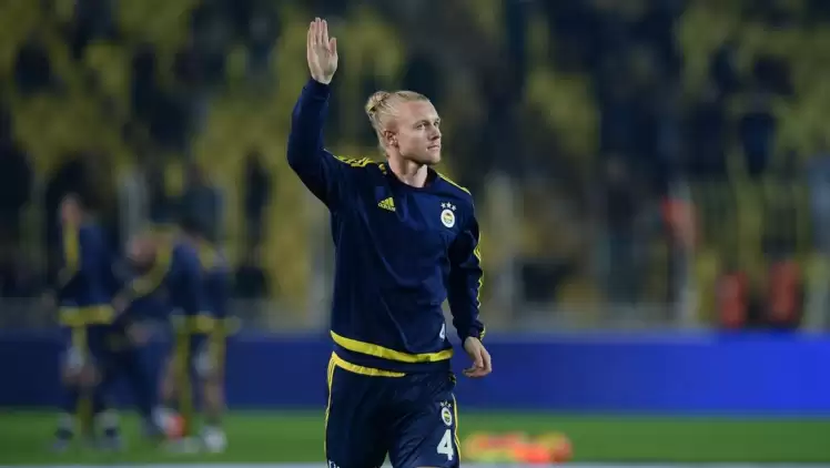 Simon Kjaer gitti! O kareler!