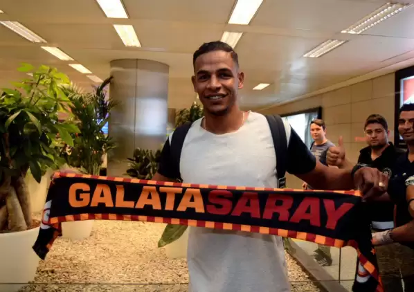 Galatasaray'da yabancı sayısı 13 oldu